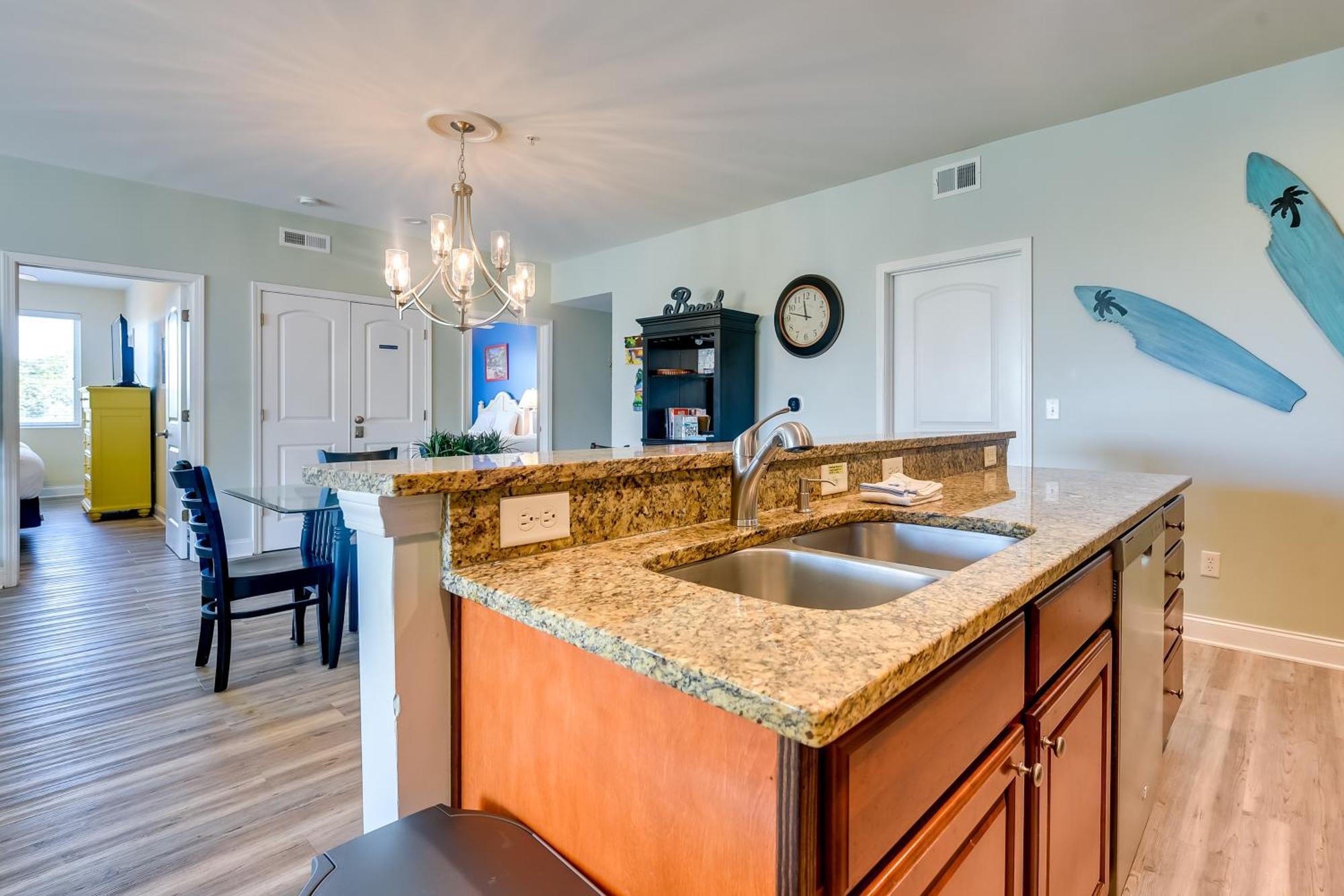 Roomy North Myrtle Beach Condo, Walk To Beach المظهر الخارجي الصورة